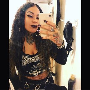 Meet your Posher, Tiffany